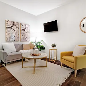 gorgeous-stylish-4bdr-2bth-in-downtown-manhattan.us-newyorkcity.com/