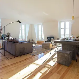 luxury-tm-penthouse-with-a-view.hotels-lisbon-portugal.com/