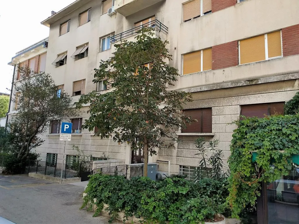 Luxury Apartment Delisan Split